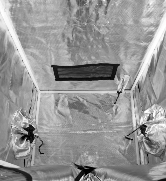 Gorilla Grow Tent, 2' x 2.5'