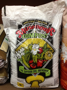 MUSHROOM COMPOST 40 LB